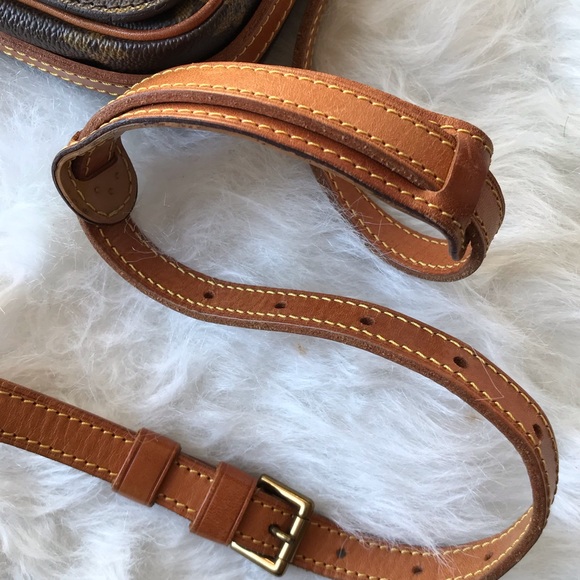 Authentic Louis Vuitton Saint Germain 24 - Picture 2 of 8